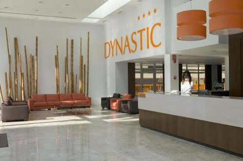 Hotel & Dynastic 4*